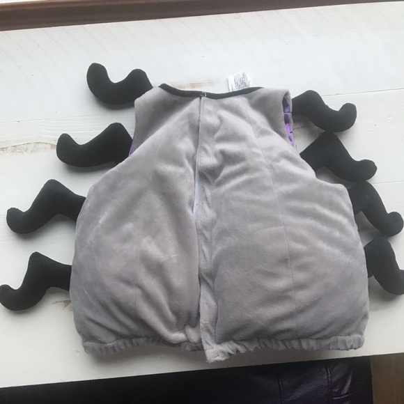 Cute Spider costume for 2yrs and younger - Picture 2 of 3